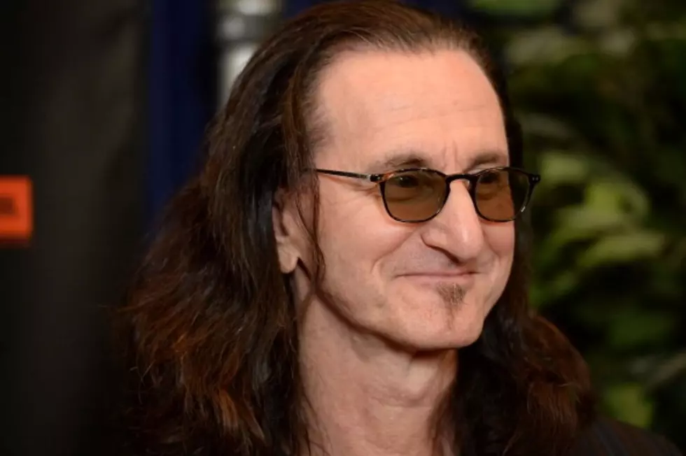 Geddy Lee Sits Down With Dan Rather [VIDEO]