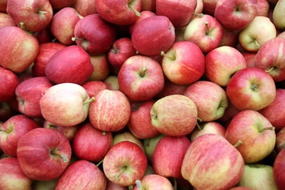 It’s National Apple Month