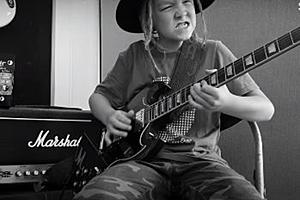 Is Amazing 14-Year-Old Guitar Prodigy Taj Farrant Heading to...