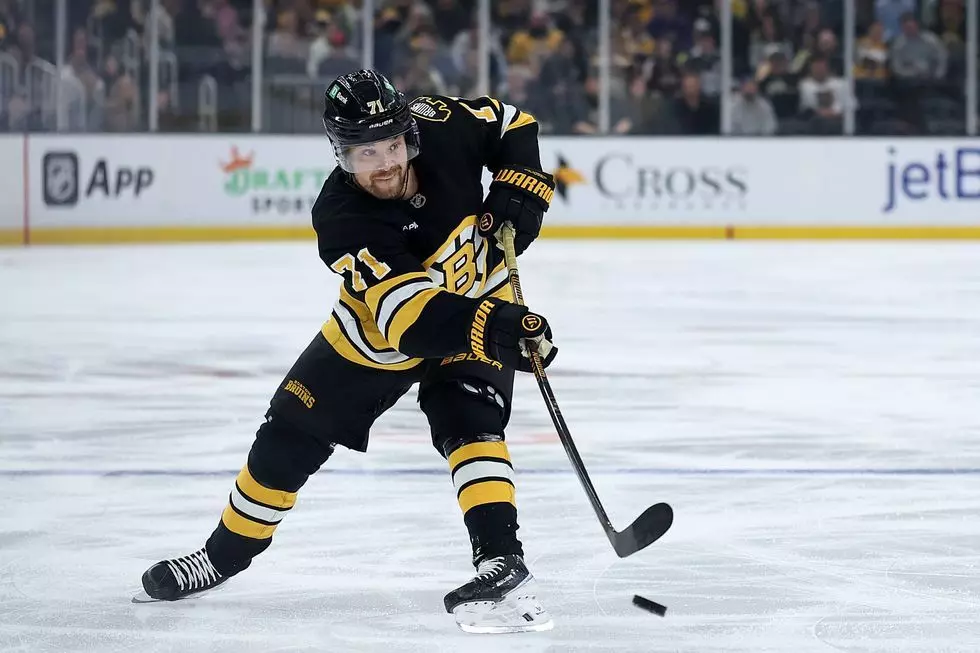 Arvidsson didn’t think twice about Larkin’s trade request when signing with Wings