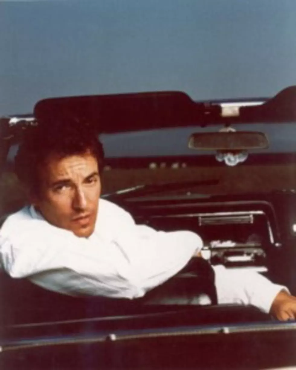 Springsteen&#8217;s Embarrassing Moment; Lost &#8216;Dancing In The Dark&#8217; Footage Surfaces [VIDEO]
