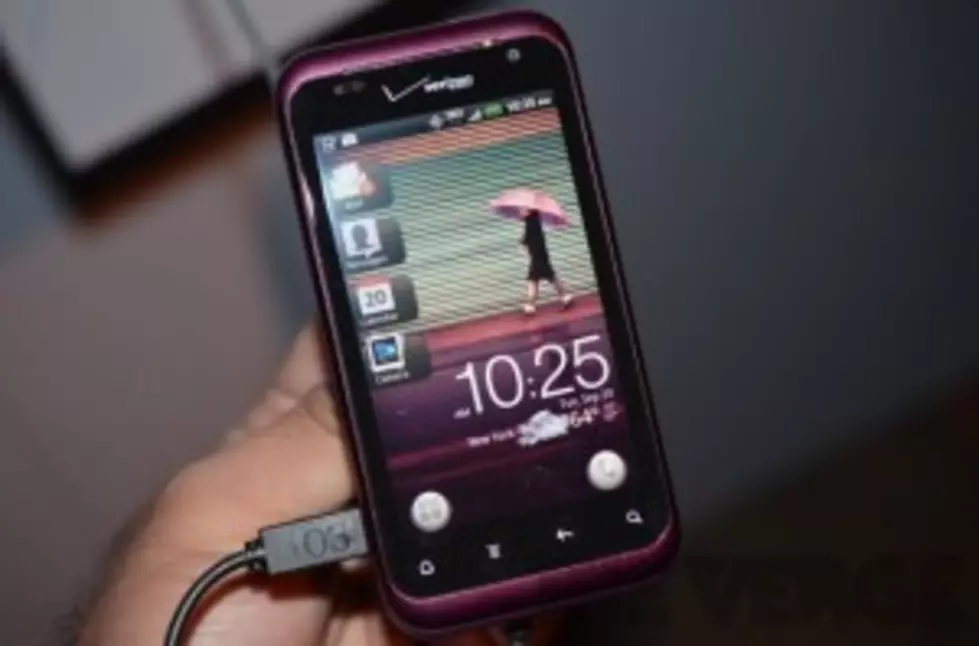 HTC Has A New Phone Just For Women [VIDEO]