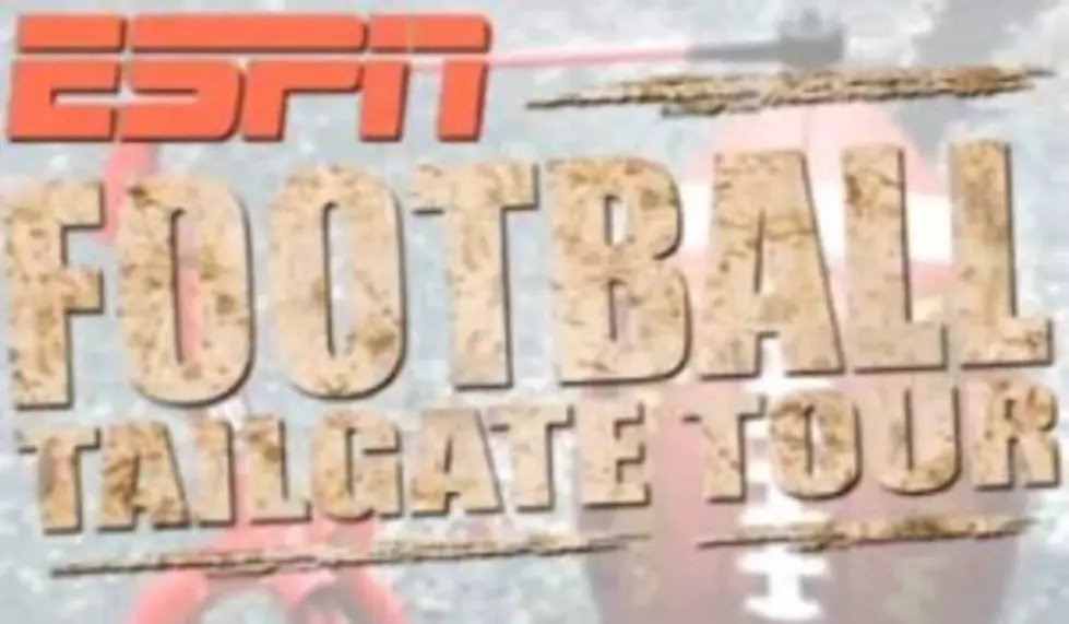 ESPN&#8217;s Football Tailgate Tour Stops In Grand Blanc