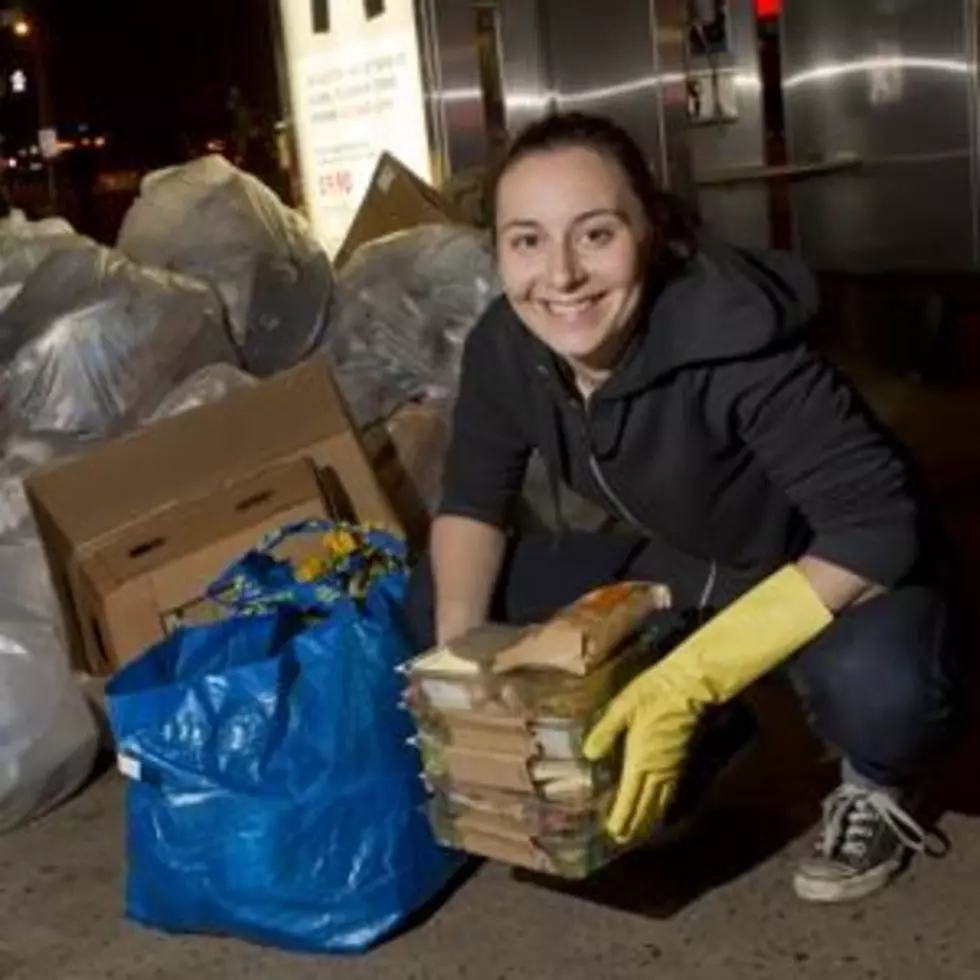 Getting Dinner From A Dumpster Is A New ‘Hipster’ Trend