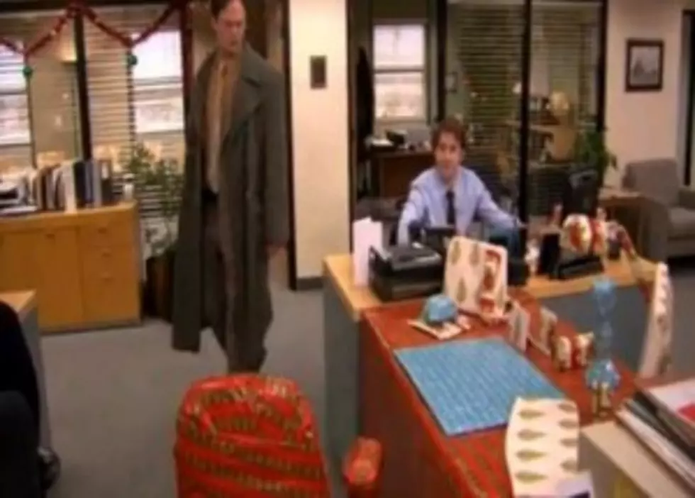 Holiday Office Pranks [VIDEO]