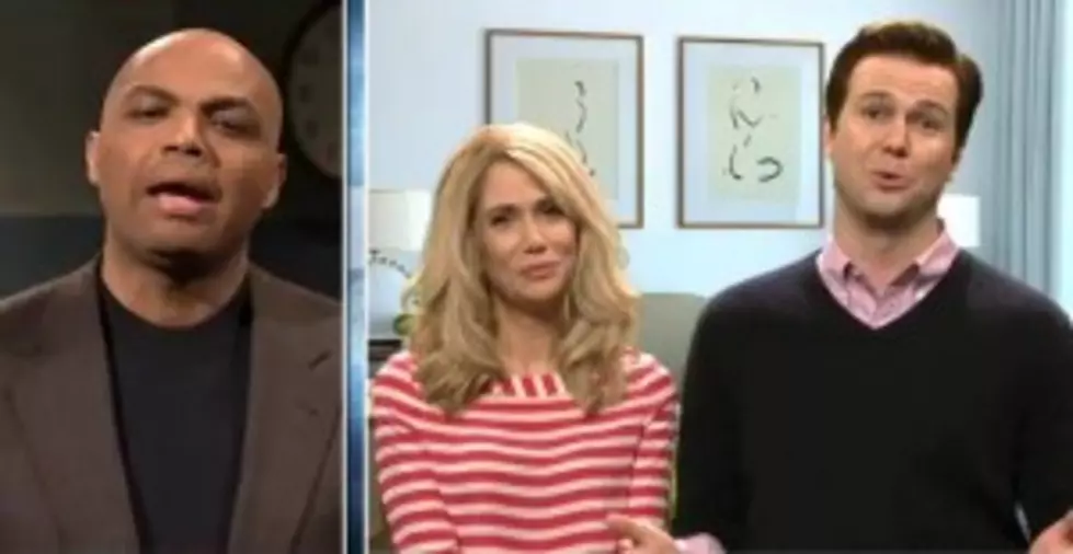 Charles Barkley Deomonstrates &#8216;White People Problems&#8217; on SNL [VIDEO]