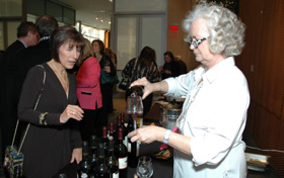 Flint Institute of Arts Hosts Wine Tasting Event