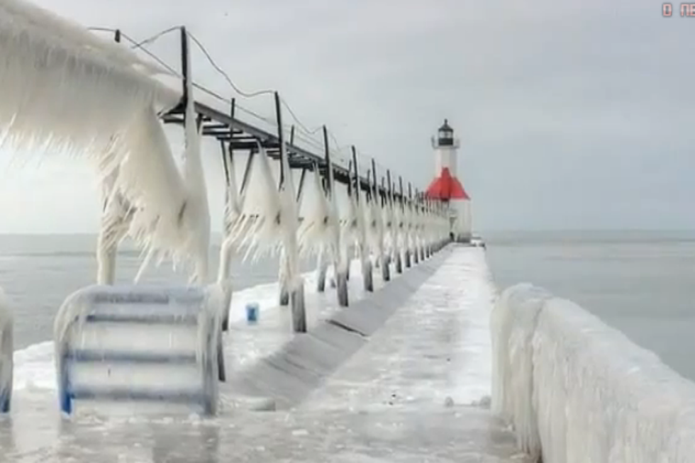 Michigan Lighthouses Become Stunning Ice Sculptures