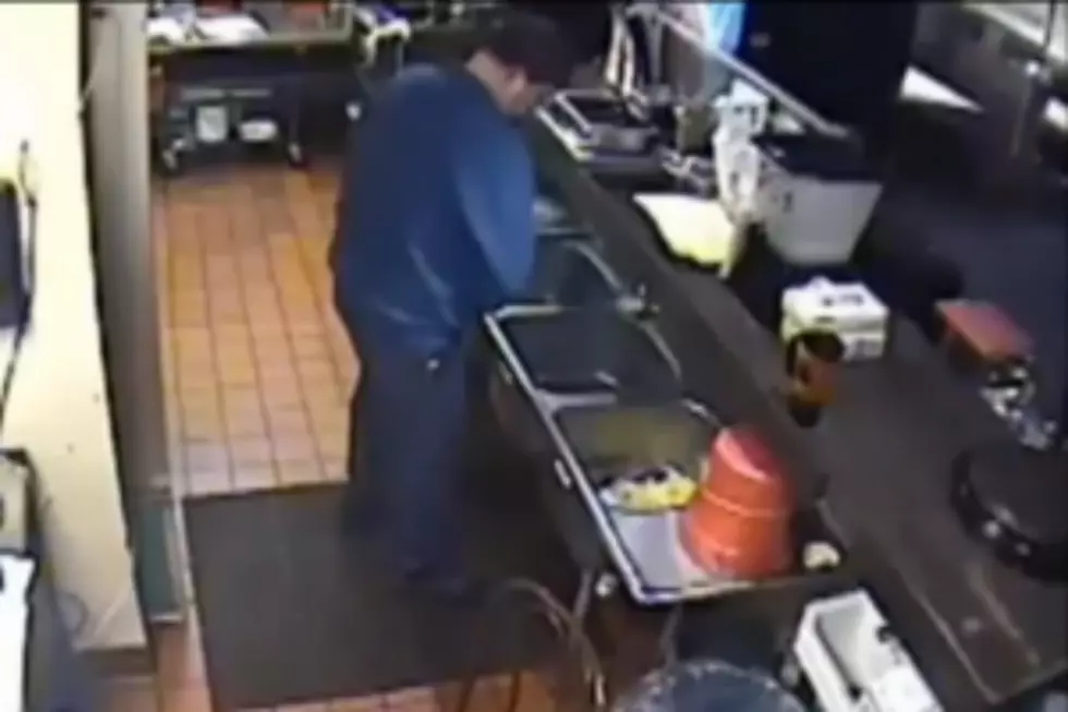 Pizza Hut ‘Embarrased’ By What This Manager Got Caught Doing In Their Kitchen Sink [Video]