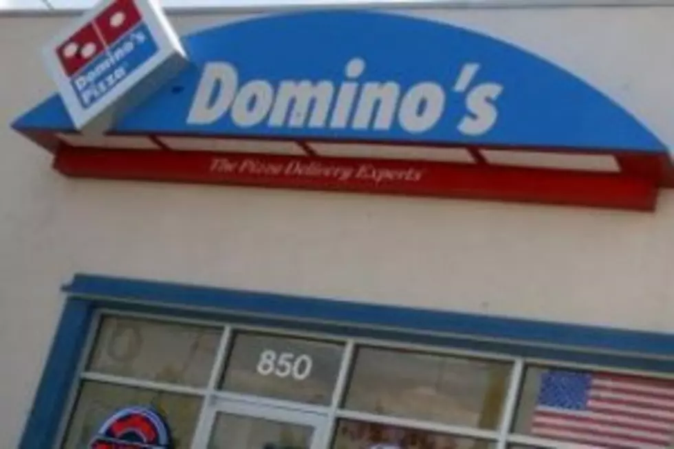 Flint Domino’s Pizza Employee Attacked by Unhappy Customer [VIDEO]