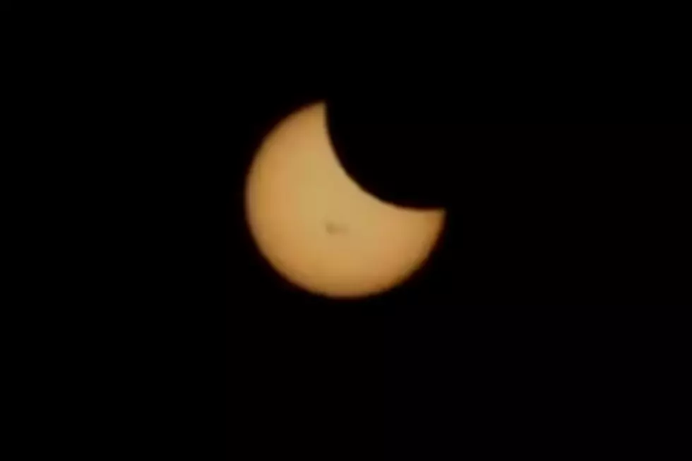 Watch This Time Lapse Of Thursday Night&#8217;s Partial Solar Eclipse [VIDEO]