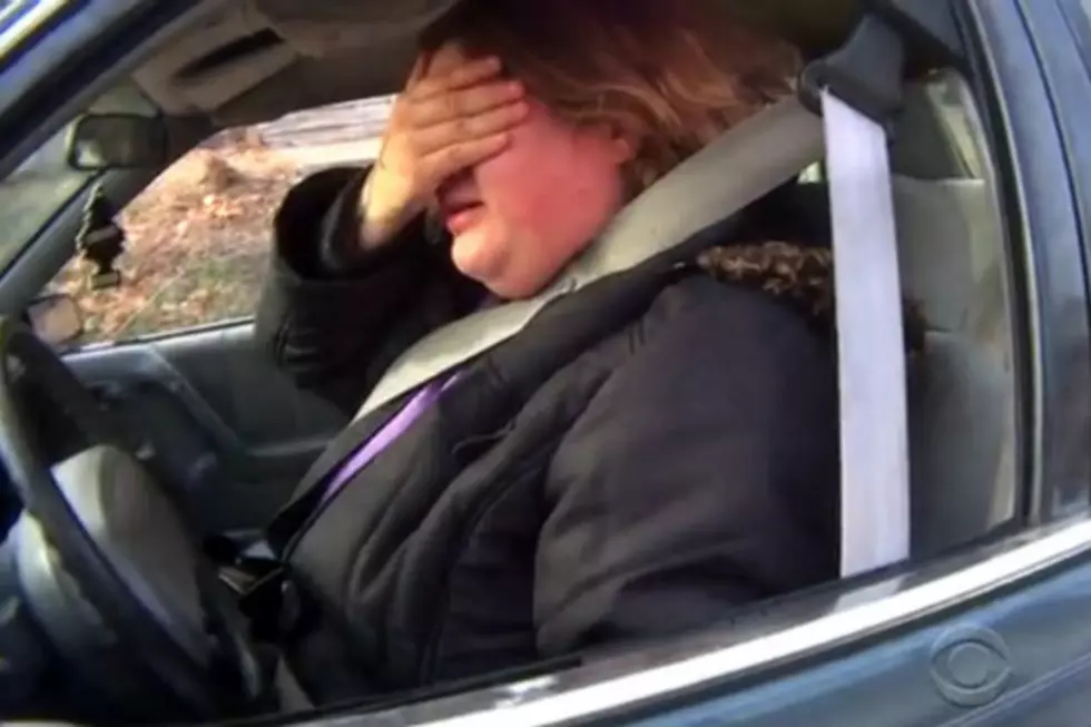 Secret Santa Uses Police Officers to Bring Motorists to Tears [VIDEO]