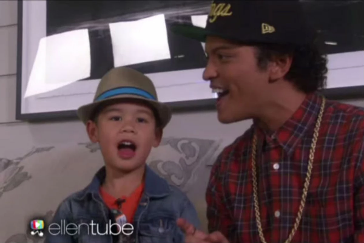 Bruno Mars and Kai Langer sing Uptown Funk on Ellen [VIDEO]
