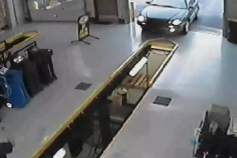 This Oil Change Fail Will Make Your Heart Stop for a Moment [VIDEO]