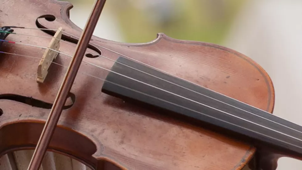 Barry Manilow Donates Instruments To Pontiac High School