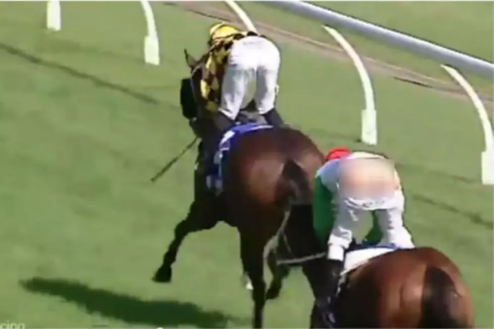 Jockey&#8217;s Wardrobe Malfunction During Horse Race is a Crack-Up [VIDEO]