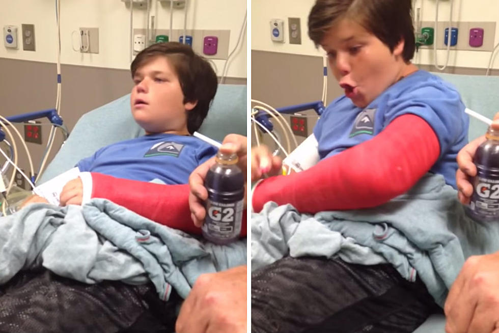 Kid Waking Up to Find He Has a Cast is Kinda Like Christmas [VIDEO]