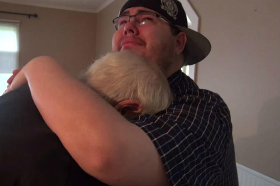 Son Surprises &#8216;Angry Grandpa&#8217; With a New House [VIDEO]
