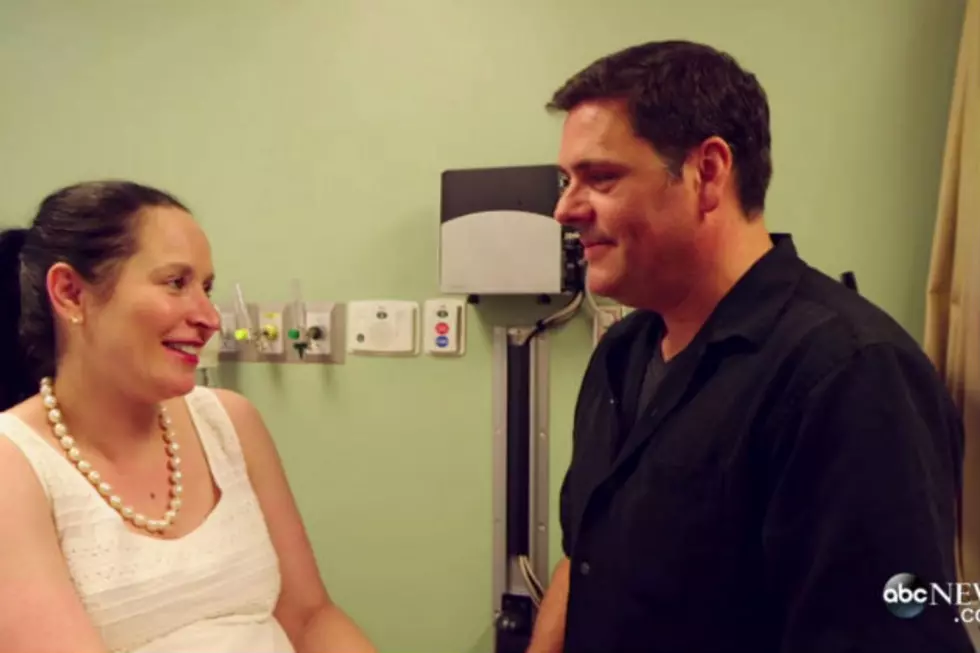 Couple Marries in Hospital After She Goes Into Labor [VIDEO]