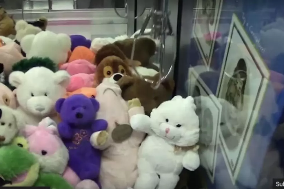 No Surprise Here: Claw Machines Are Rigged. Totally. [VIDEO]