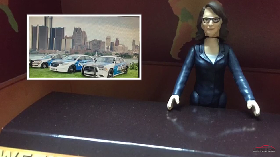 Playing With My SNL Action Figures: Weekday Update 10/16/15 [VIDEO]