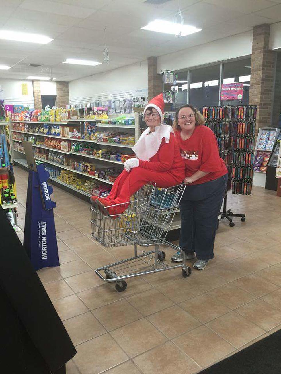 The Good News: Real Life ‘Elf on the Shelf’ In Chesaning [VIDEO]