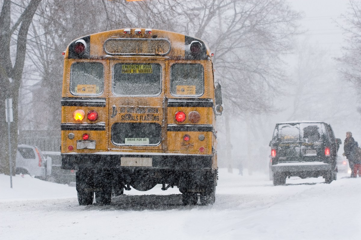 Flint and Genesee County School and Business Closings Cars 108