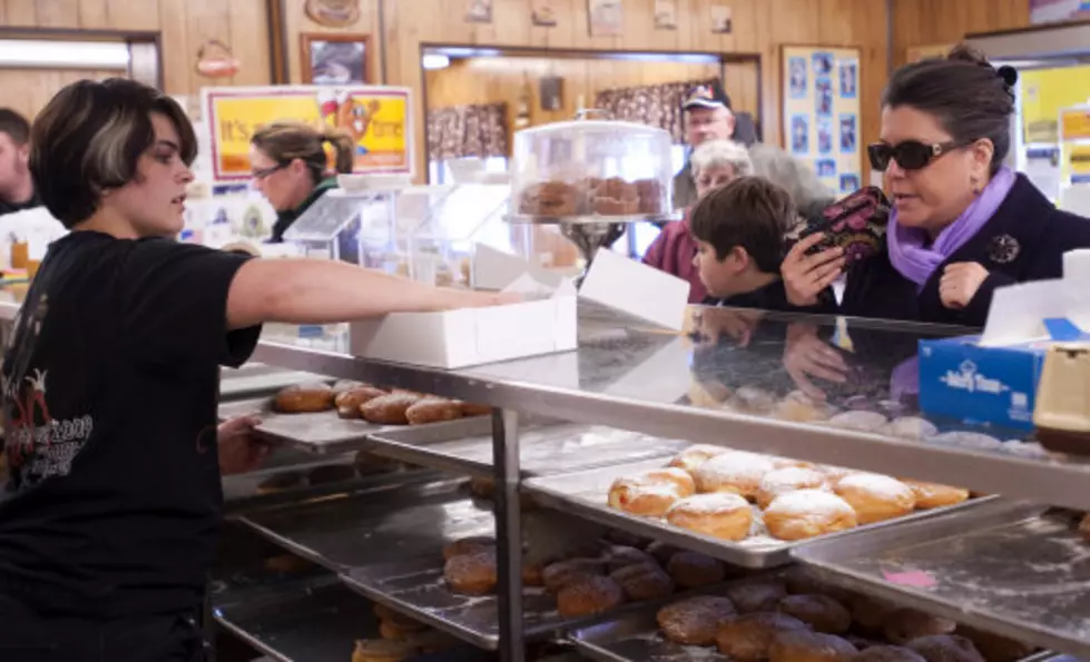 Happy Birthday, Donna&#8217;s Donuts!