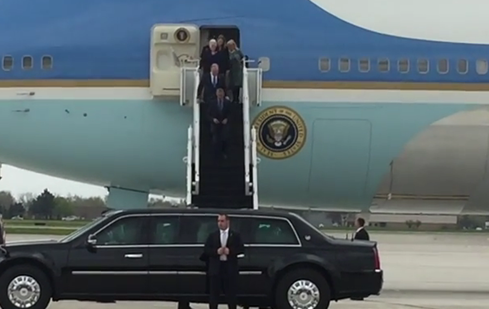 Obama Arrives in Flint