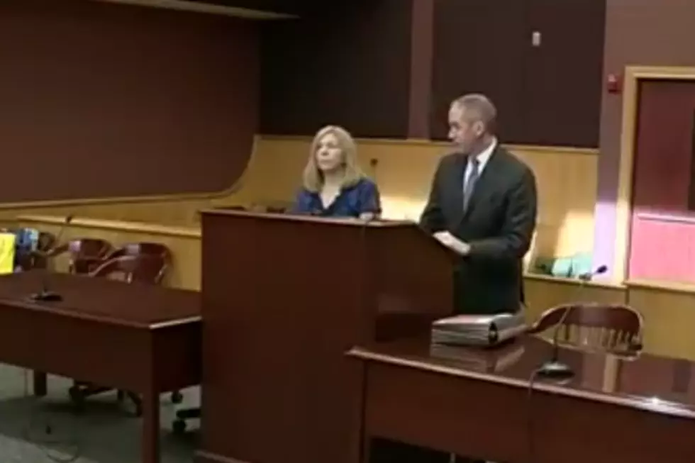 Kroger Cake-Kicking Customer Lands Herself in Court Again [VIDEO]