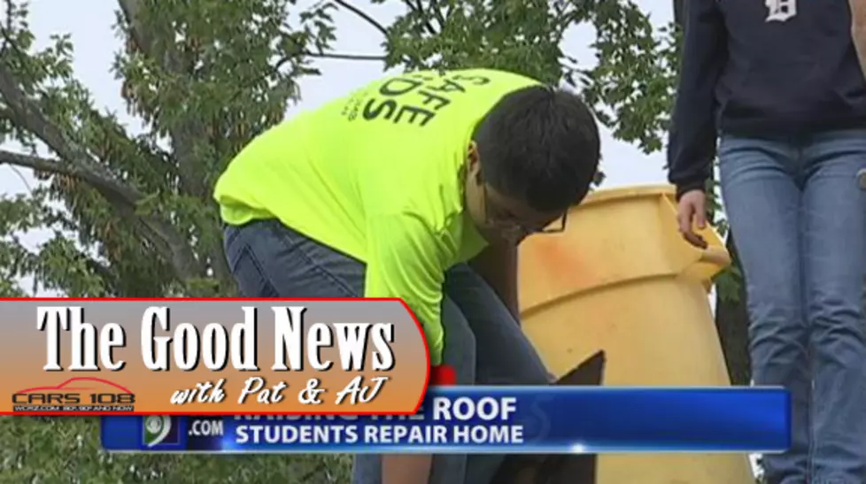 Michigan Students Replace Roof at Disabled Senior&#8217;s House &#8211; The Good News