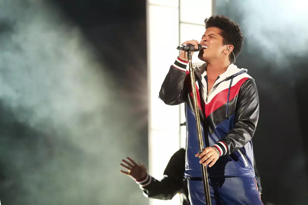 Bruno Mars Pledges to Donate $1 Million to Flint