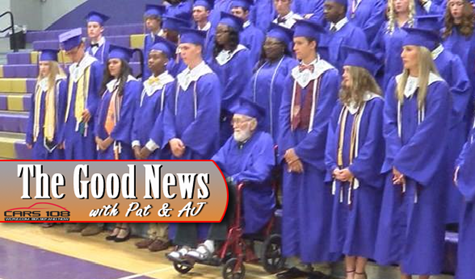 WWII Veteran Gets the Graduation He Never Had – The Good News [VIDEO]