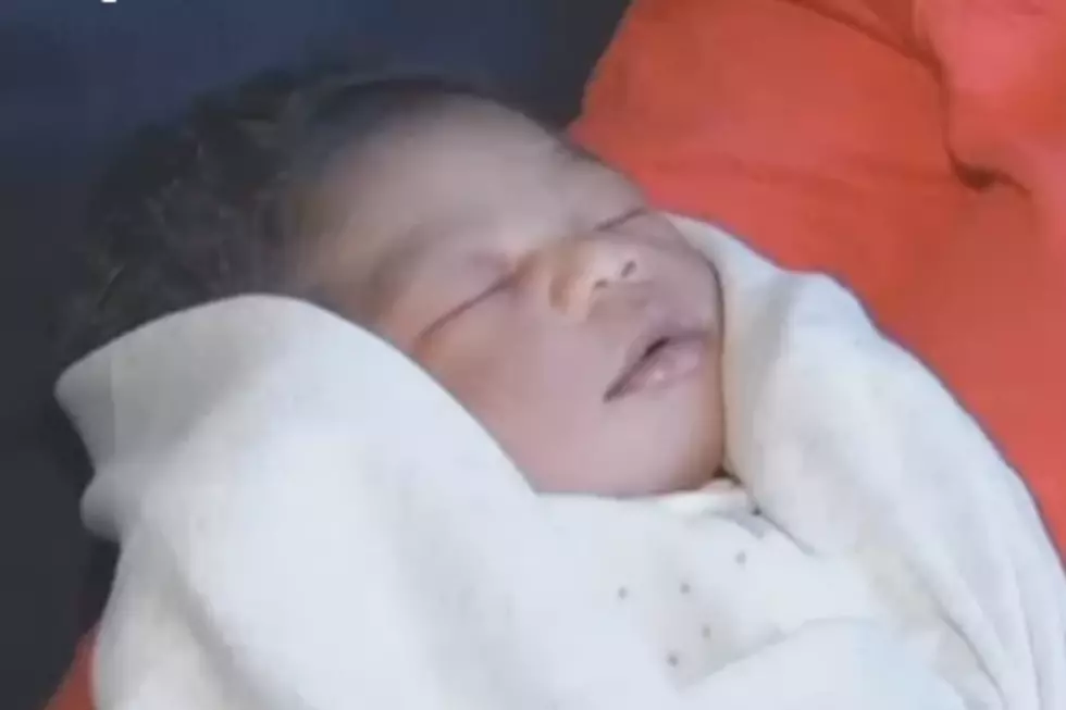 Baby Delivered in the Car on the Way to Genesys Hospital [VIDEO]