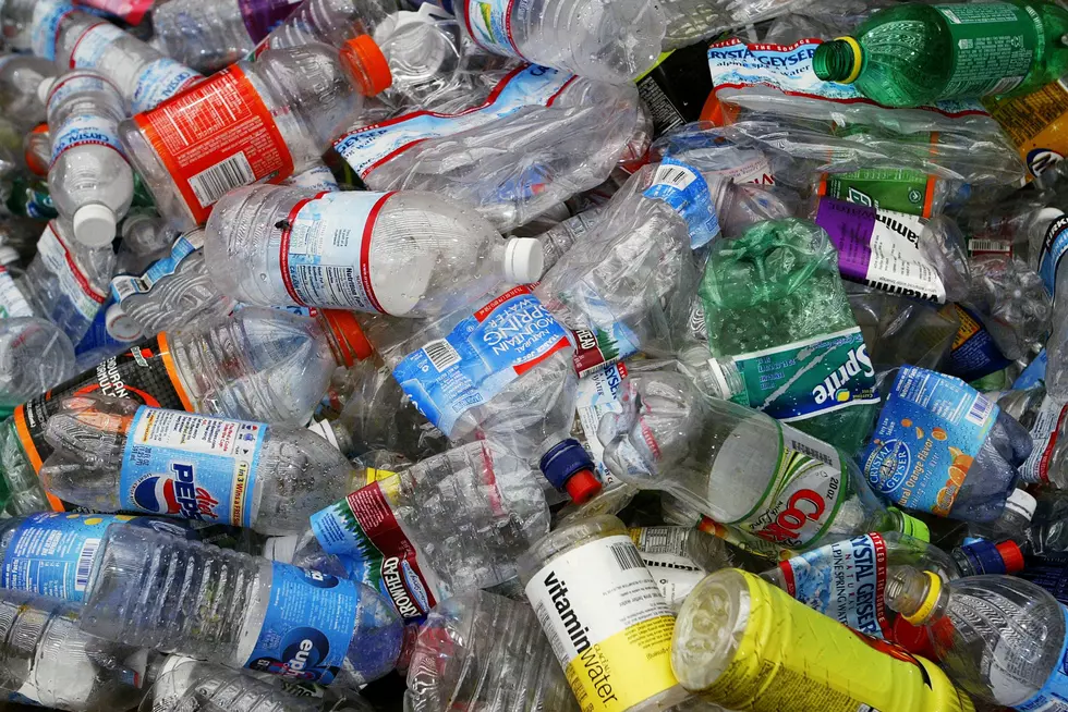 Michigan Could Start Giving You 10 Cents for Water Bottles