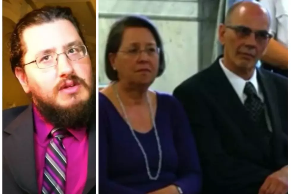 30-Year-Old Man Can&#8217;t Believe His Parents Are Evicting Him [VIDEO]