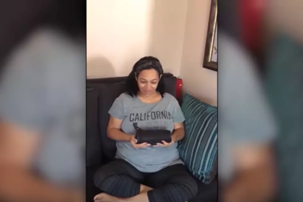 Mom Finds Out Her Baby&#8217;s Gender &#8212; From Her Late Father [VIDEO]