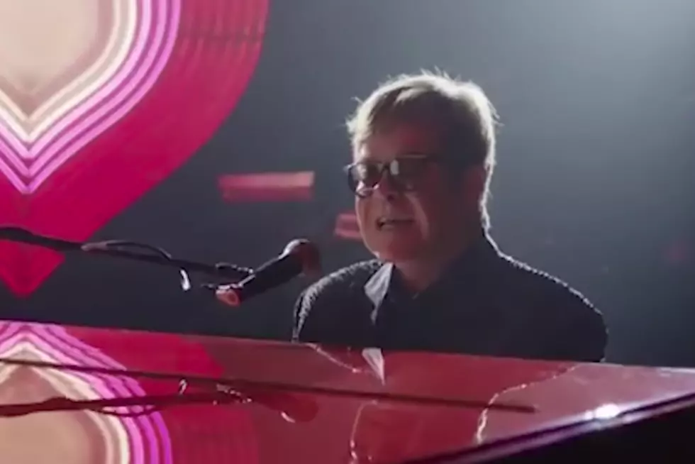 Christmas Ad Featuring Elton John Wins the Internet [VIDEO]