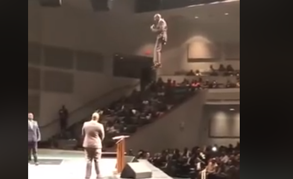 Pastor Preaches About End-Times…on a Zip Line [VIDEO]