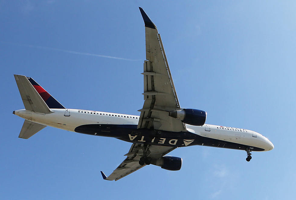 Delta Apologizes for ‘Creepy Napkins’ on Flights [PHOTOS]