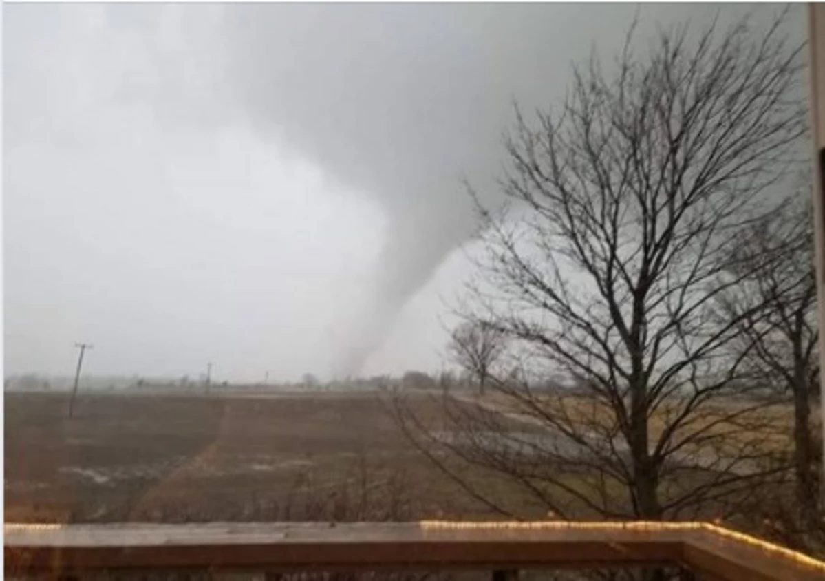 Videos and Pics of the Tornado That Hit MidMichigan Last Night