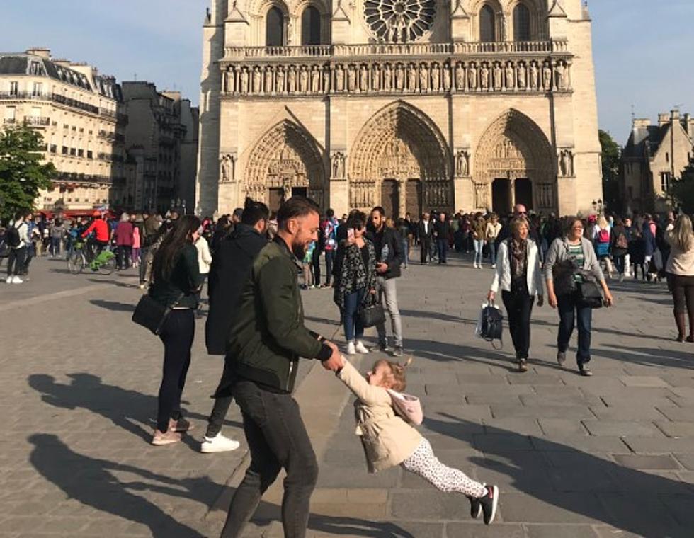 Woman Looking for Dad in Photo Taken Just Before Notre Dame Fire
