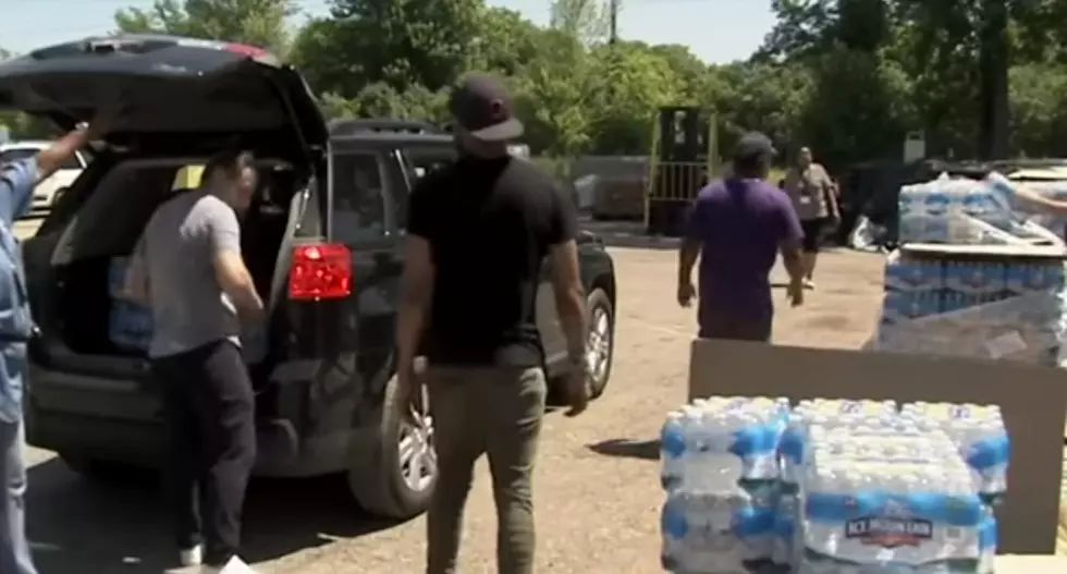 O.A.R. Passes Out Water Before Flint Show - The Good News 