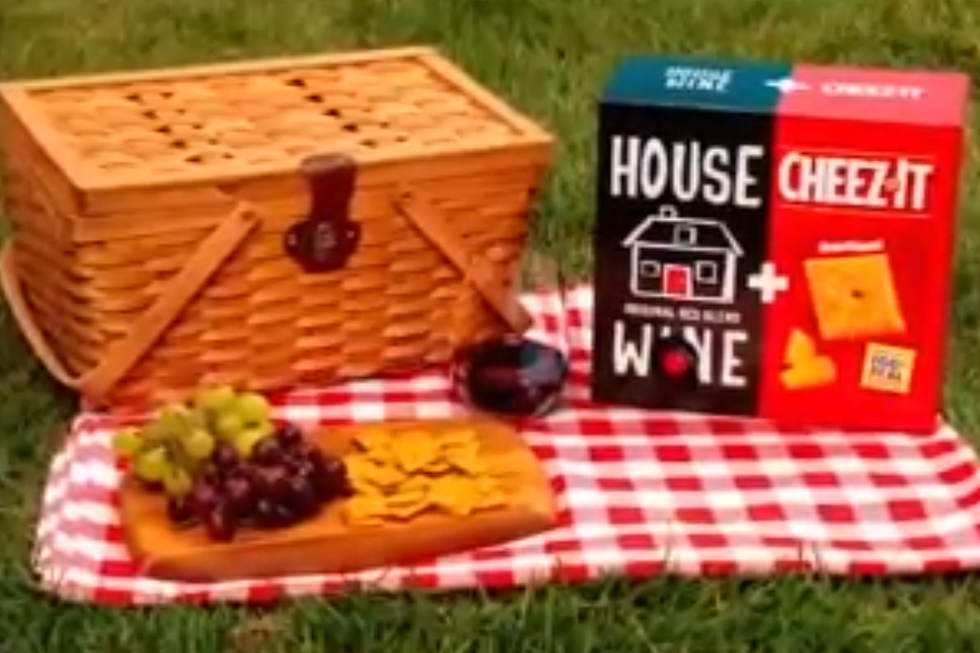 Kellogg’s + House Wines Introduces Wine and Cheez-it Box [VIDEO]