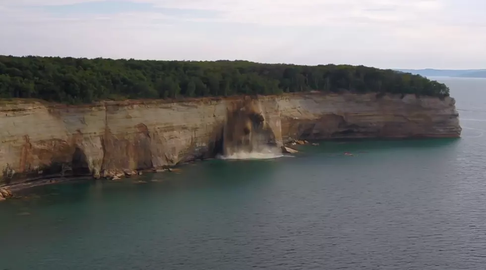 WATCH: Michigan Kayakers Nearly Crushed by Falling Cliff 