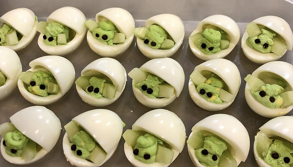 Make These Baby Yoda Deviled Eggs for Your New Year&#8217;s Party