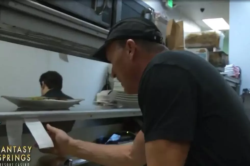 Restaurant Adds Surcharge to Give Employees Healthcare Insurance [VIDEO]