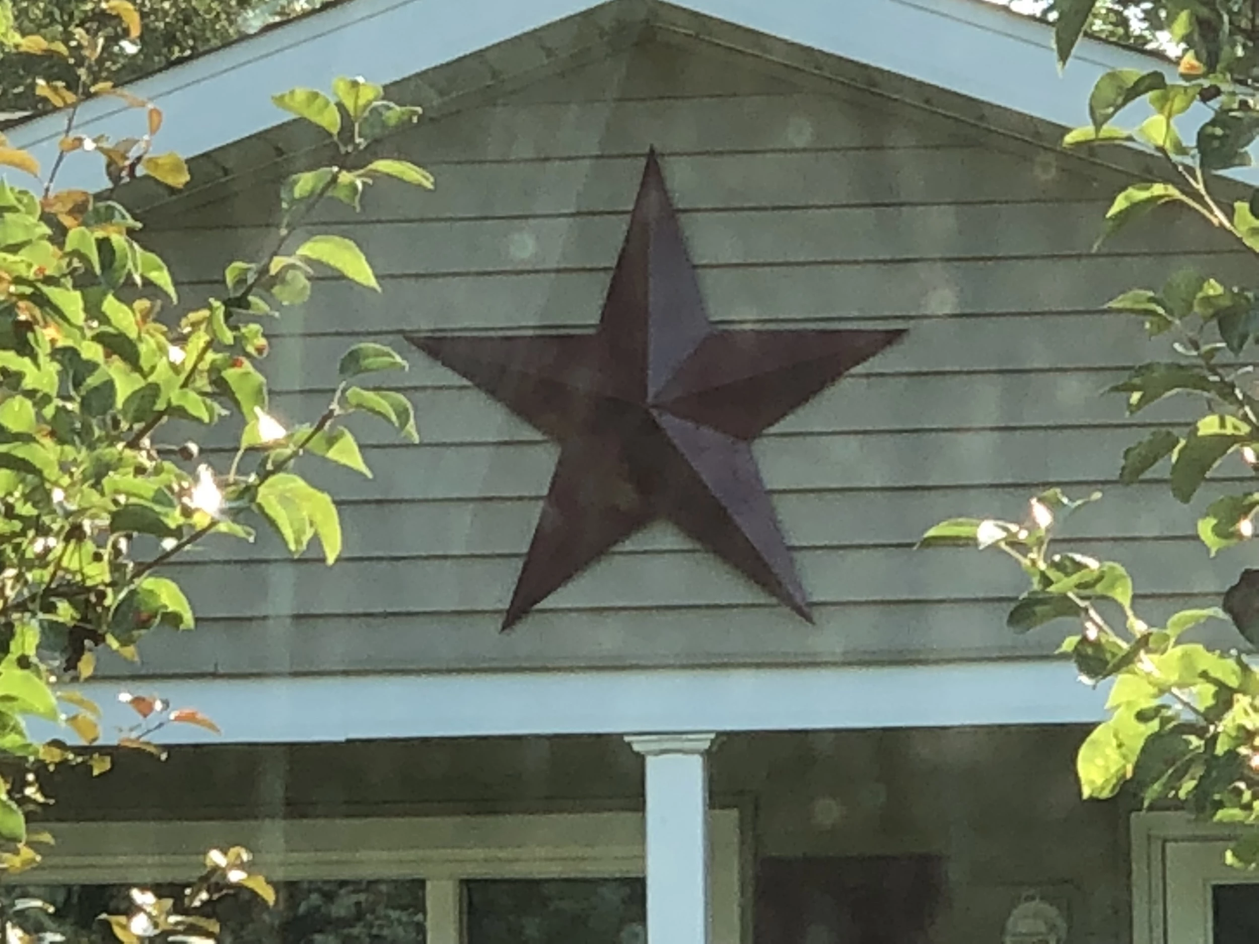 What Do The Five Point Stars On Houses Mean