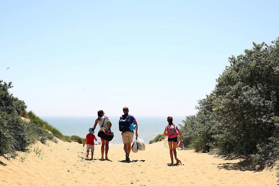 Michiganders: Trail/Beach Etiquette for the Holiday Weekend