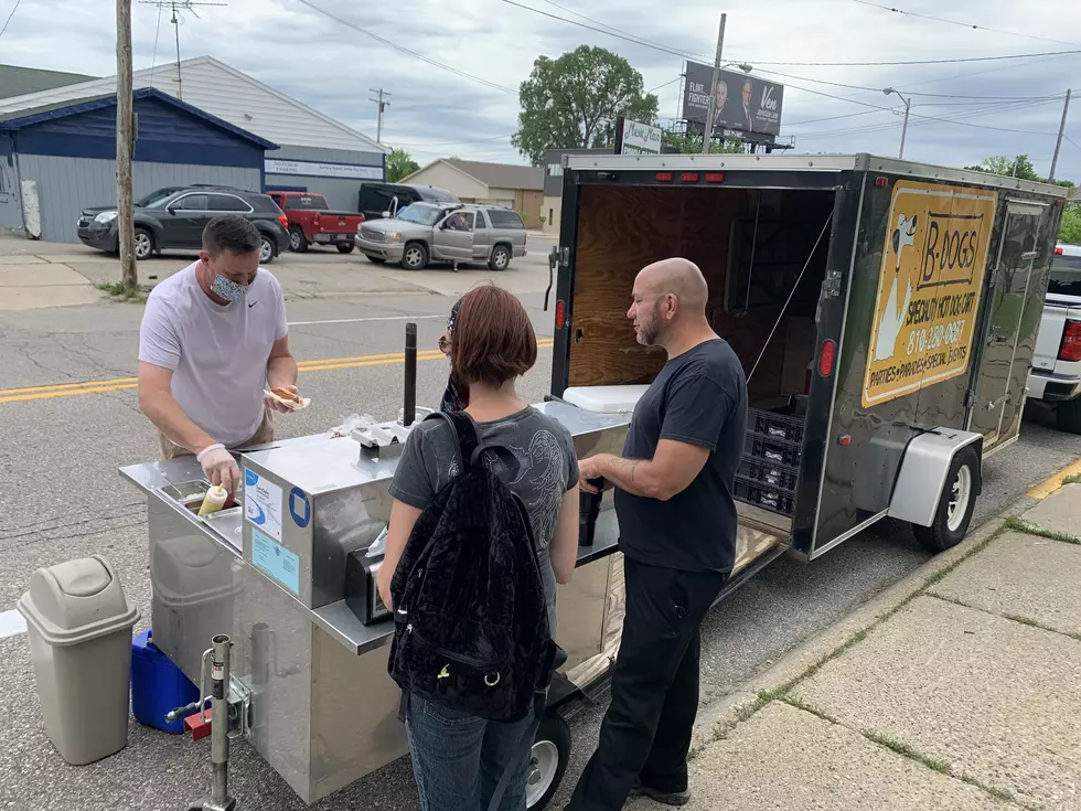 Flint Hot Dog Cart Gives Out Free Food at Rally
